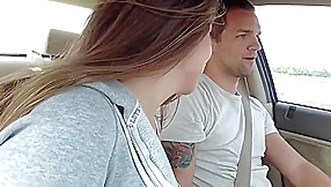 Babe Blowjob In The Car