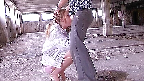 Sexy hot girl gets paid for deep throat