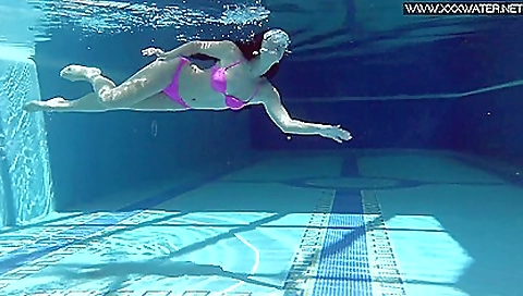 In Her Pink Bikini In The Pool With Jessica Lincoln