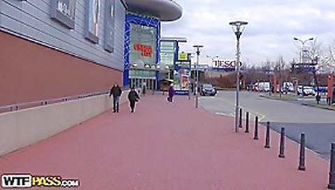 Super-unrepining playgirl blowing, during the time that mates play bowling