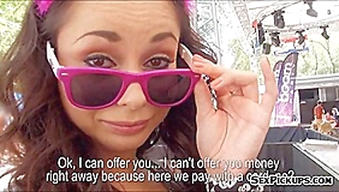 Czech slut Aurelly Rebel got fucked in the woods for money